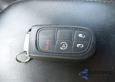 2020 Jeep Cherokee Altitude 4X4 z USA, uszkodzony, nr VIN 1C4PJMLX2LD612628